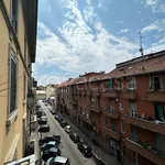 Rent 3 bedroom apartment of 70 m² in Milano