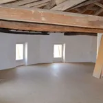 Maison de 103 m² avec 5 chambre(s) en location à Sainte-Hermine