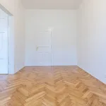 Rent 3 bedroom apartment in Praha 5