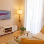 Rent a room of 200 m² in barcelona