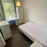 Rent 6 bedroom flat in Wales