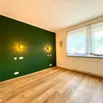 Maison de 231 m² avec 4 chambre(s) en location à Arlon