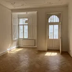 Miete 5 Schlafzimmer wohnung von 219 m² in Vienna