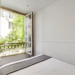 Appartement de 753 m² avec 1 chambre(s) en location à Paris