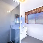 Rent 3 bedroom apartment in Mooloolaba