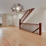 Rent 3 bedroom house of 255 m² in Toronto (Mount Pleasant East)