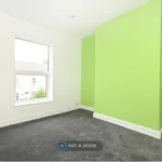 Rent 3 bedroom house in East Midlands