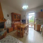 Rent 5 bedroom house of 200 m² in Grutti