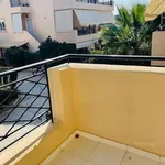 Rent 3 bedroom house of 195 m² in Λαγονήσι