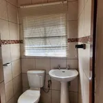 Rent 4 bedroom house in Midrand