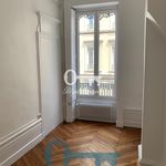 Appartement de 85 m² avec 3 chambre(s) en location à Lyon