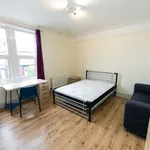 Rent 6 bedroom house in Leeds