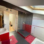 Appartement de 111 m² avec 4 chambre(s) en location à VILLEURBANNE