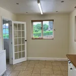 Rent 4 bedroom house in East Midlands