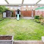 Rent 3 bedroom house in East Midlands