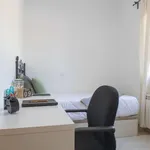 Rent a room in madrid