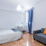 Alquilar 4 dormitorio apartamento en Valencia