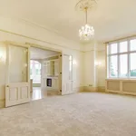 Rent 4 bedroom flat in Tonbridge and Malling