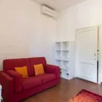 Rent 1 bedroom apartment of 65 m² in florence