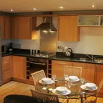 Rent 4 bedroom flat of 61 m² in Warrington