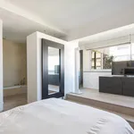 Maison de 140 m² avec 4 chambre(s) en location à Paris