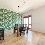 Rent 4 bedroom apartment of 130 m² in Roma