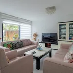 Rent 4 bedroom apartment of 164 m² in Sloten/Nieuw-Sloten