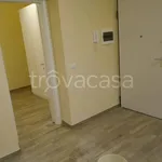 Affitto 3 camera appartamento di 75 m² in Castel Gandolfo