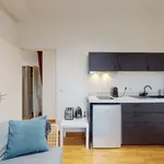 Rent 1 bedroom apartment of 39 m² in Fontainebleau