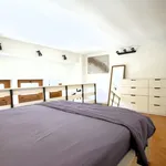 Rent 2 bedroom apartment of 71 m² in Roma