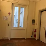 Affitto 5 camera appartamento di 140 m² in Roma