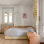 Rent 2 bedroom apartment in Milan