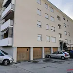 Miete 4 Schlafzimmer wohnung von 67 m² in Courgevaux