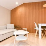 Rent 4 bedroom apartment of 51 m² in Madrid