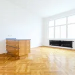 Rent 3 bedroom apartment of 74 m² in Capital City of Prague