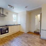 Rent 3 bedroom flat in Canterbury