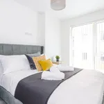 Rent 3 bedroom apartment of 66 m² in Manchester