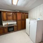 Rent a room of 160 m² in granada