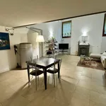 Rent 2 bedroom apartment of 82 m² in Verona