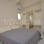 Affitto 3 camera casa di 90 m² in Arzachena