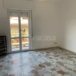 Appartamento in affitto a Villa Cortese via Solferino, 6, non arredato/vuoto, box, zona residenziale - TrovaCasa