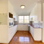 Rent 2 bedroom apartment in Toorak