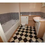 Rent 2 bedroom flat in Edinburgh