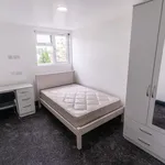 Rent 8 bedroom flat in West Midlands