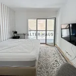 Rent 3 bedroom apartment of 190 m² in Barcelona