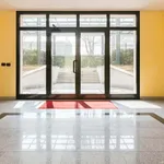 Rent 3 bedroom apartment in Milan