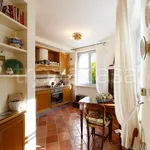 Rent 4 bedroom house of 125 m² in Cetona