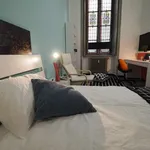 Rent a room in turin