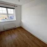 Rent 3 bedroom house in East Midlands