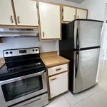 Rent 1 bedroom apartment of 64 m² in Miami